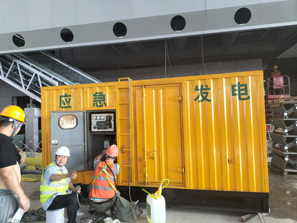 江夏怎样判断空气滤清器是否需要更换？